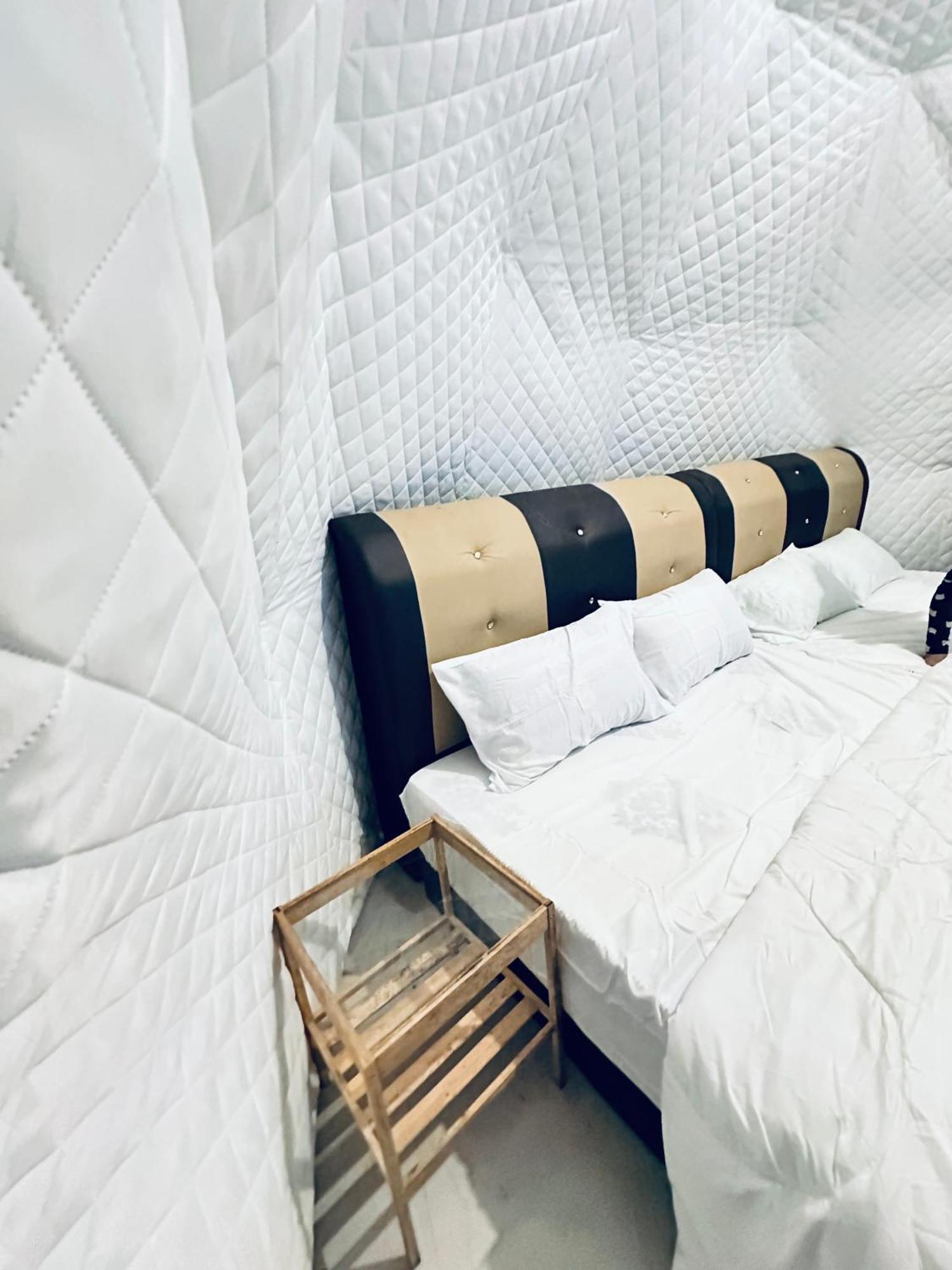 ホテル Gunung Medan Glamping & Cafe カンガー エクステリア 写真